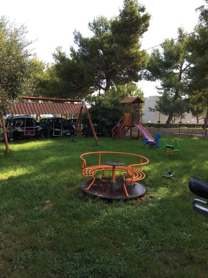B&B Villa Carla Vieste Bagian luar foto