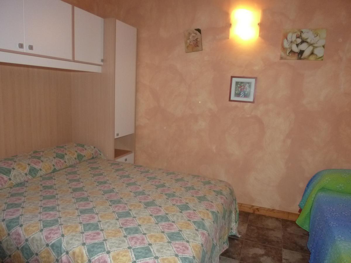 B&B Villa Carla Vieste Bagian luar foto