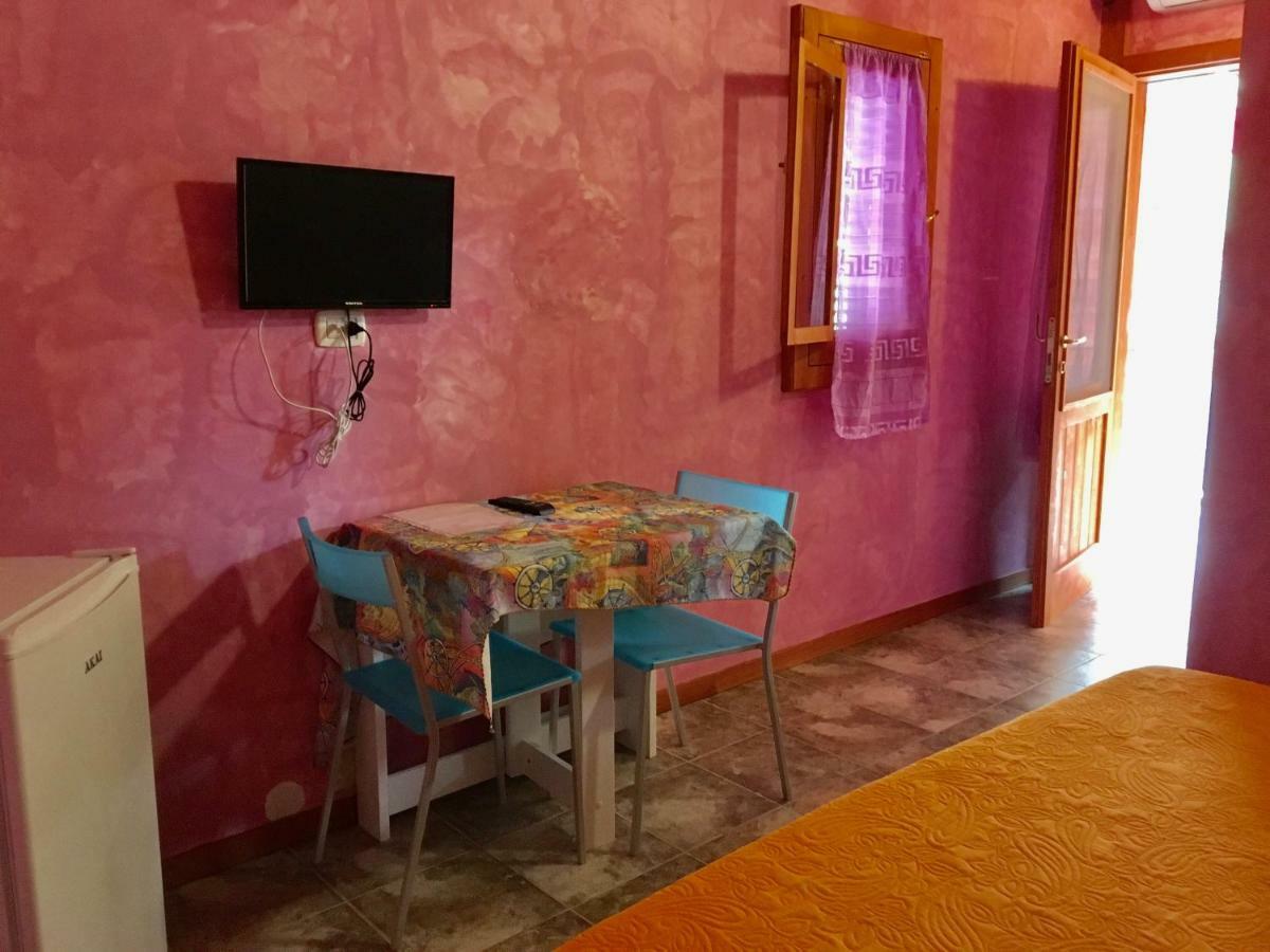 B&B Villa Carla Vieste Bagian luar foto