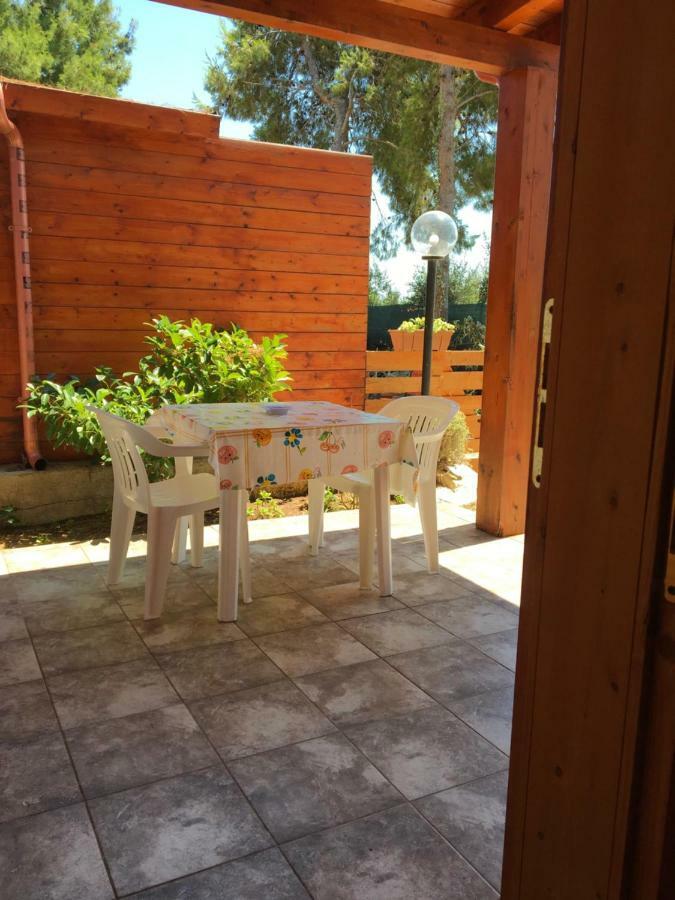 B&B Villa Carla Vieste Bagian luar foto