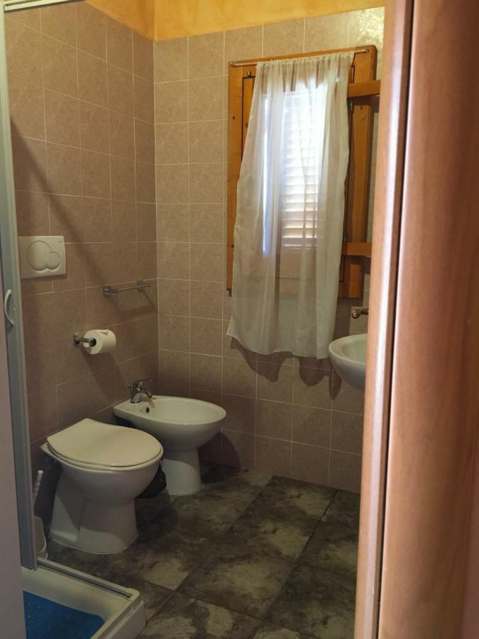 B&B Villa Carla Vieste Bagian luar foto