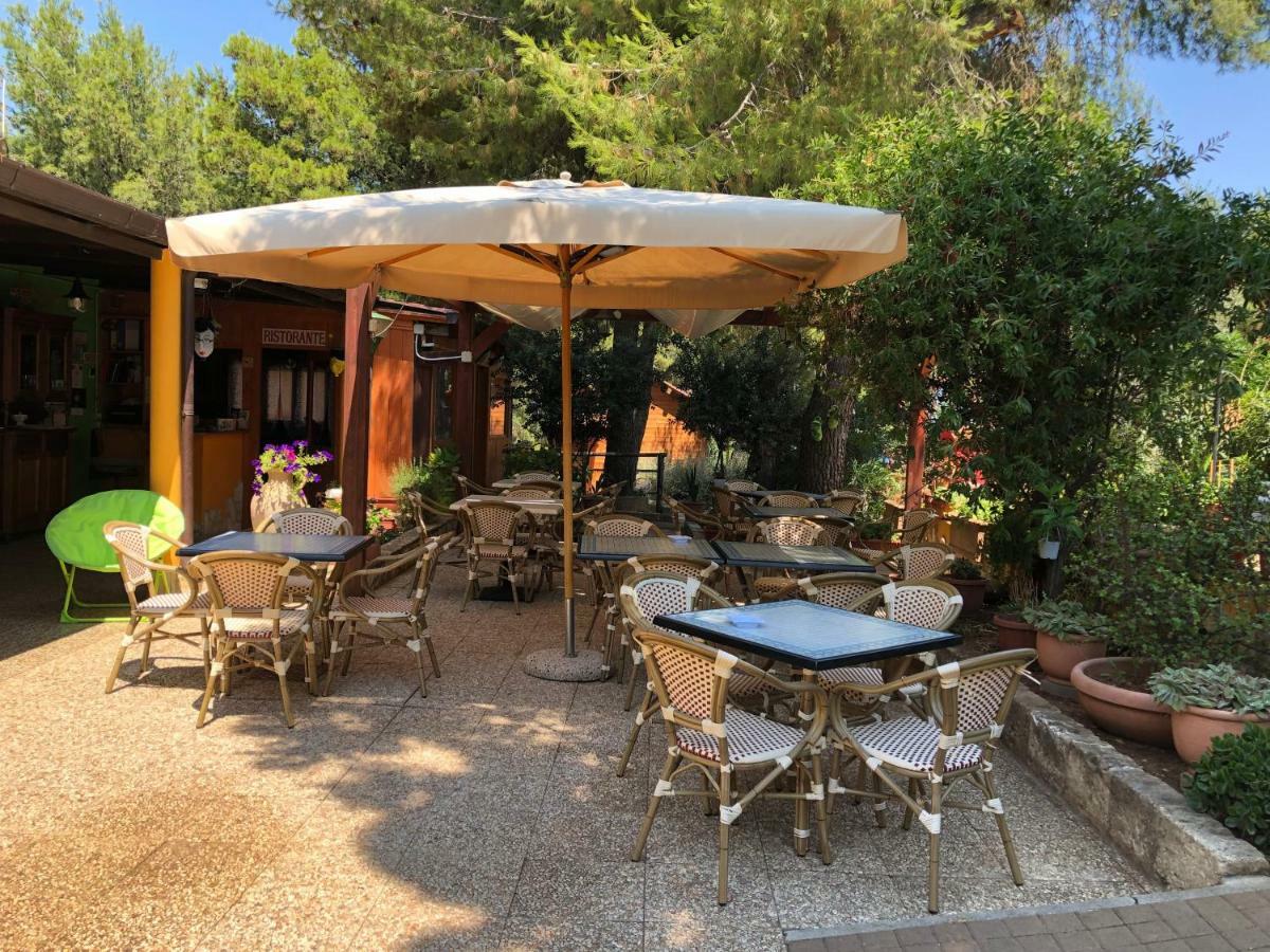 B&B Villa Carla Vieste Bagian luar foto